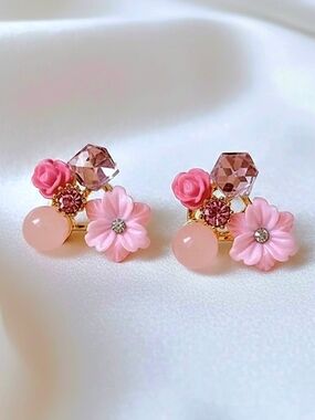Pink Floral Cluster Stud Earrings - Elegant Women’s Jewelry